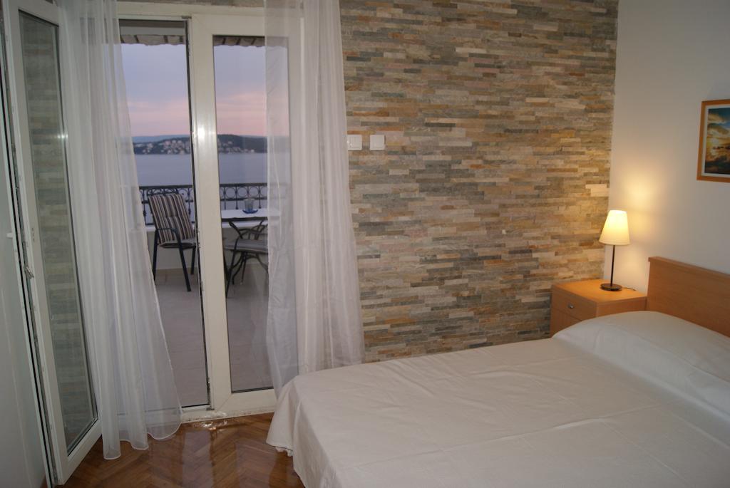 Apartments Panorama 2 Trogir Phòng bức ảnh